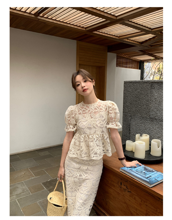 鏤空顯瘦高腰包臀蕾絲半身裙