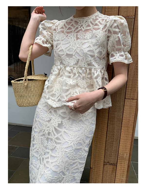 鏤空顯瘦高腰包臀蕾絲半身裙