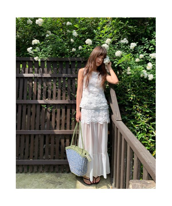 甜美清新軟妹鏤空鉤花無袖蕾絲衫