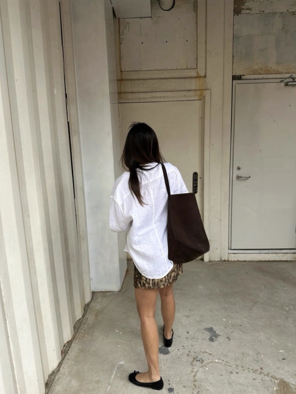 V領亞麻法式襯衫