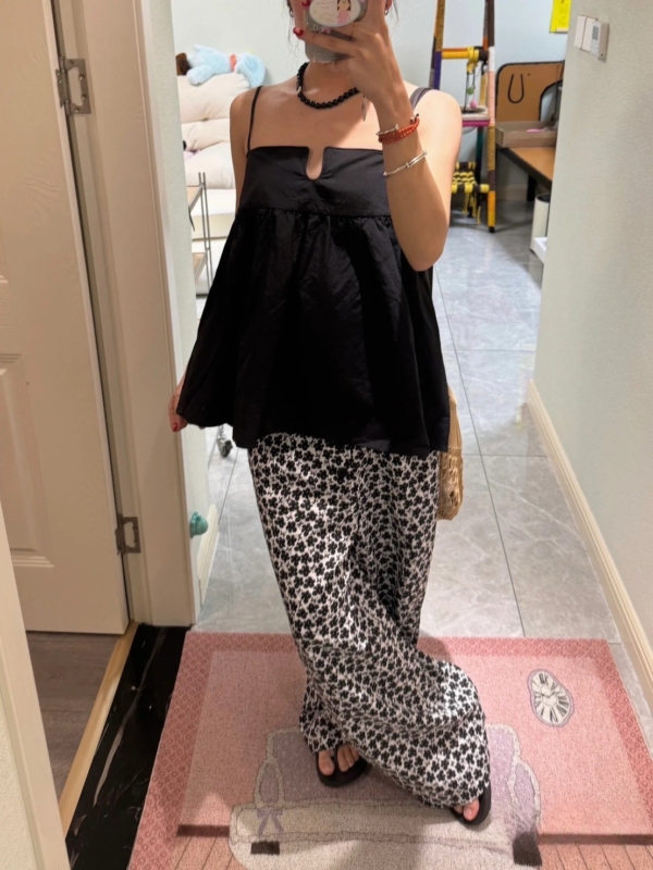 法式平口小u字A字吊帶背心