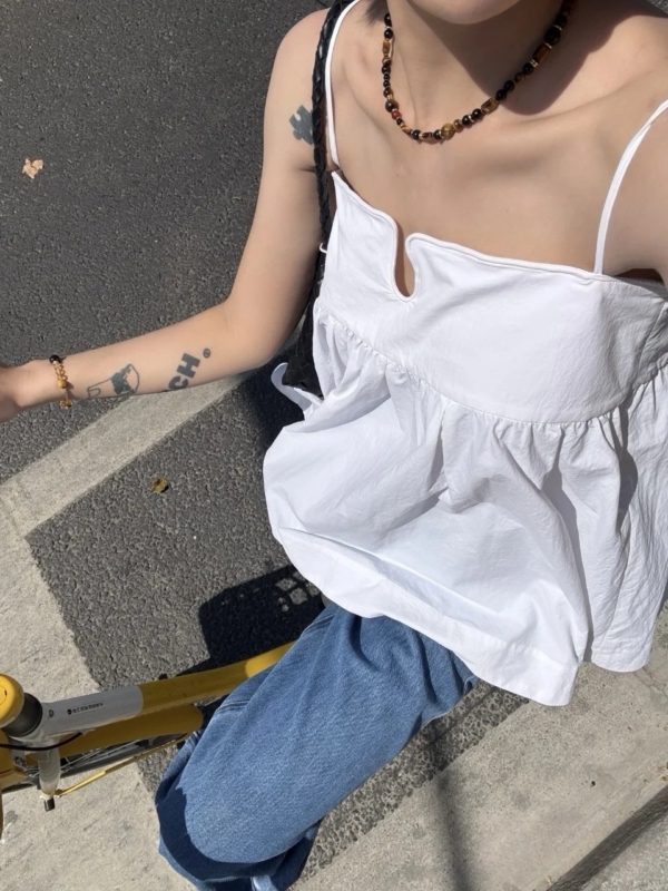 法式平口小u字A字吊帶背心