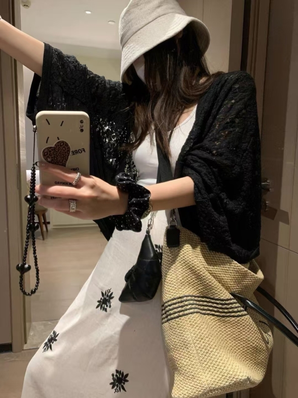 蕾絲拼接防曬罩衫