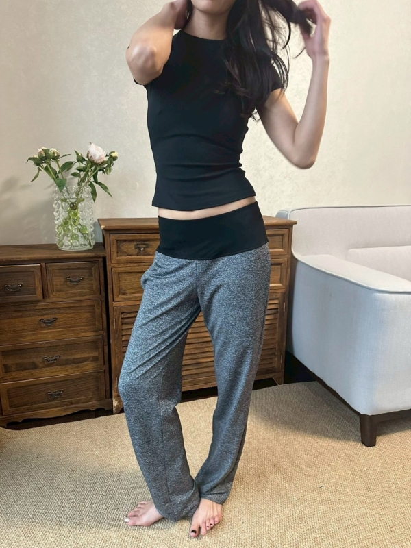 正肩圓領彈力短袖T