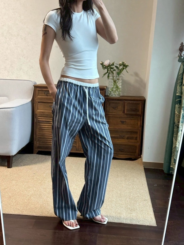 正肩圓領彈力短袖T