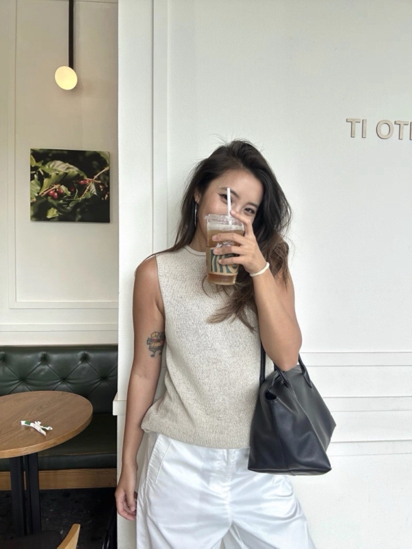 顆粒感無袖亞麻圓領背心針織