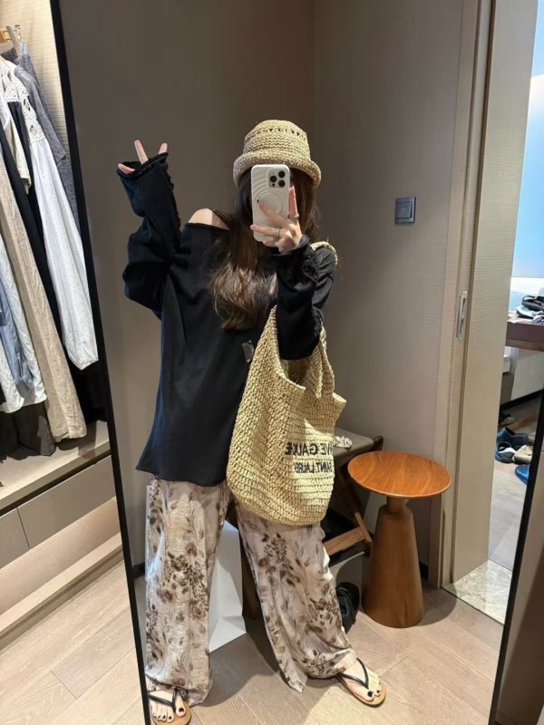 亞麻勾花亞麻罩衫