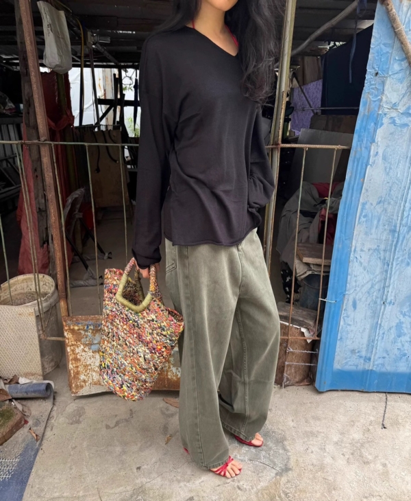 V領亞麻薄款不規則針織衫鏤空慵懶風上衣