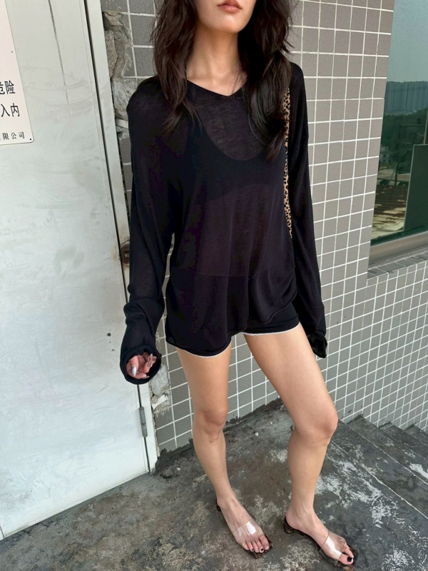 V領亞麻薄款不規則針織衫鏤空慵懶風上衣