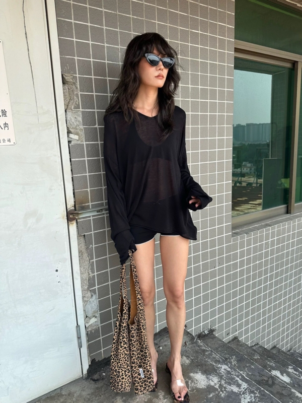 V領亞麻薄款不規則針織衫鏤空慵懶風上衣