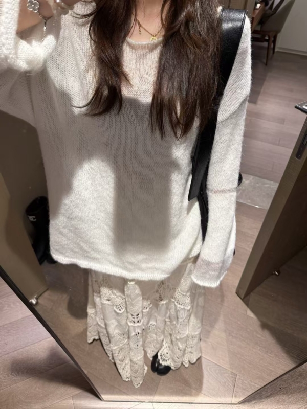 鬆緊腰勾花半身A字廓形長裙