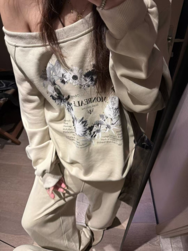 入秋一字領印花衛衣排扣長褲套裝