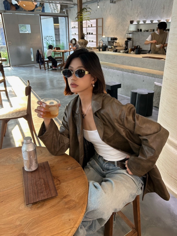 渲染做舊感復古做舊寬鬆皮衣外套