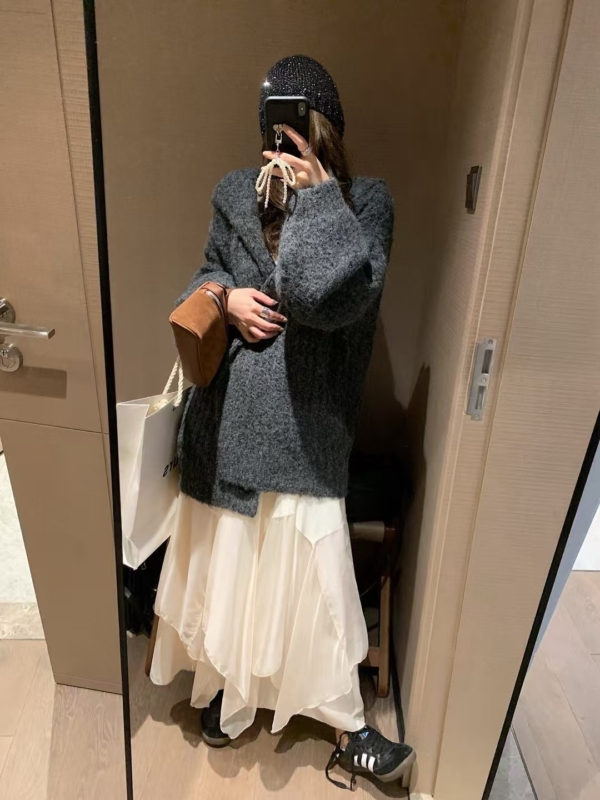 含羊駝連帽燈籠袖外套