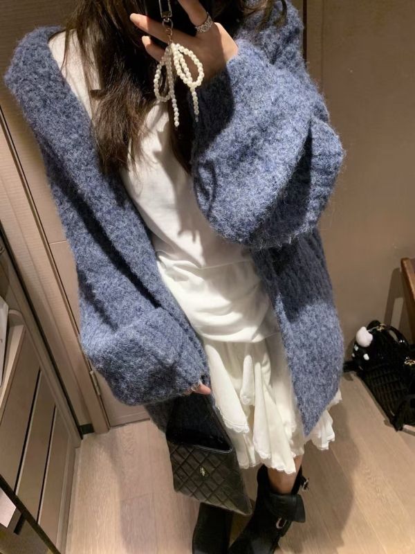 含羊駝連帽燈籠袖外套