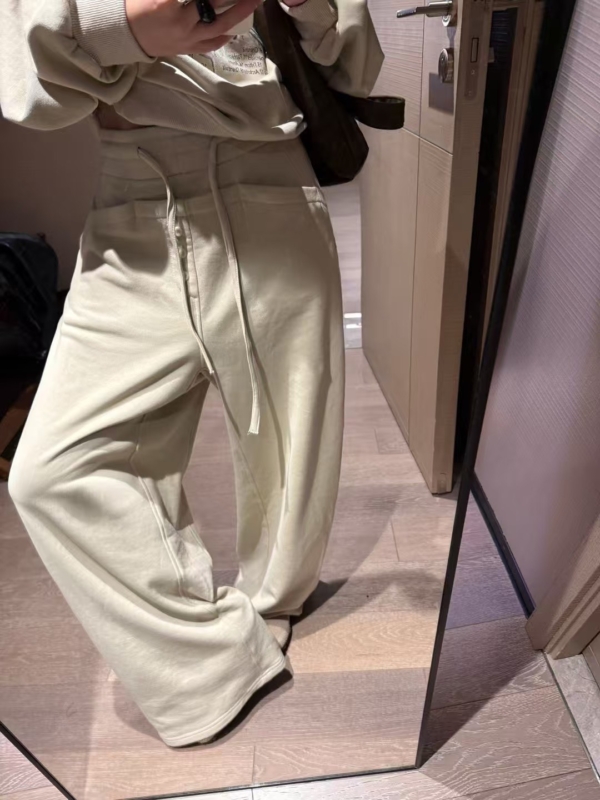 入秋一字領印花衛衣排扣長褲套裝