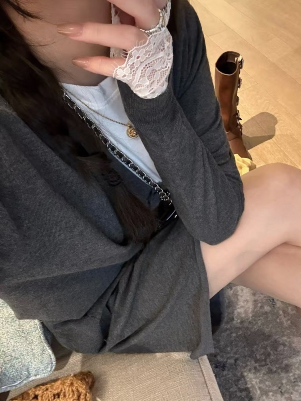 羊毛掛脖背心中褲開衫三件套裝