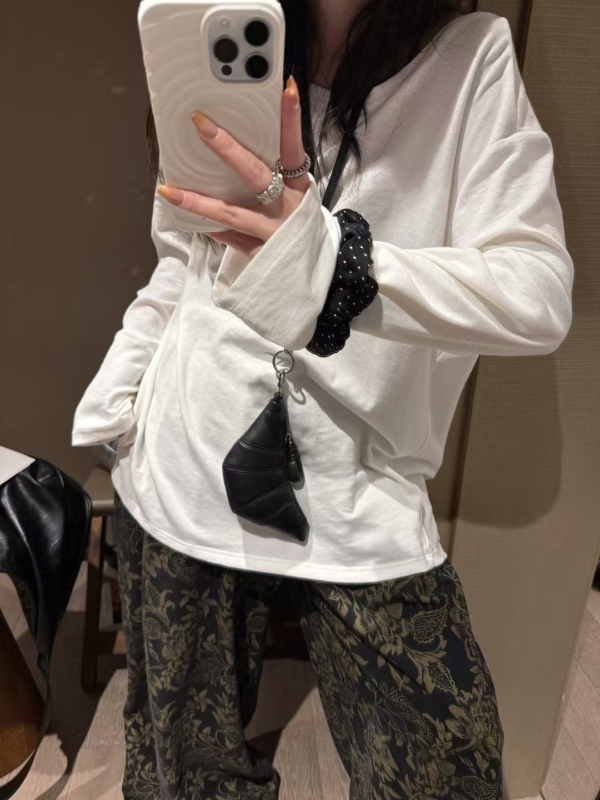 露背接蕾絲長袖t恤上衣