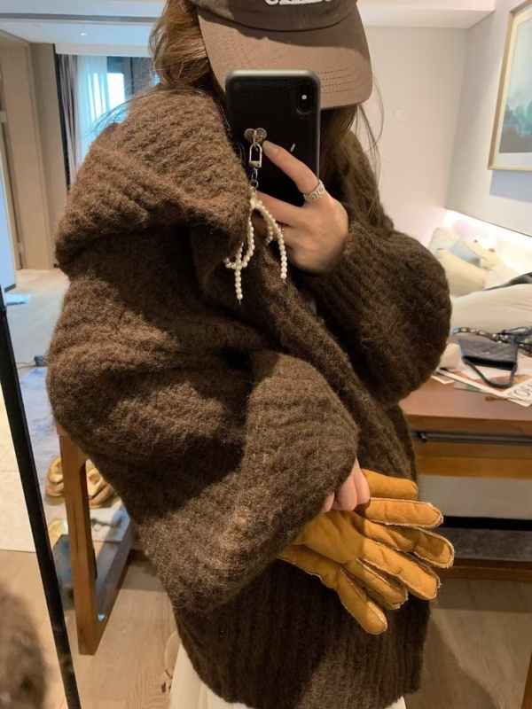 含羊駝連帽燈籠袖外套