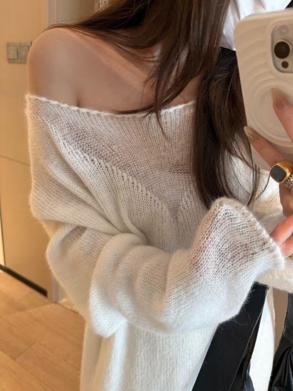 入秋鏤空拼接長袖毛衣