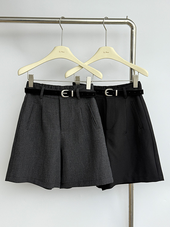 五分西裝褲配腰帶短褲