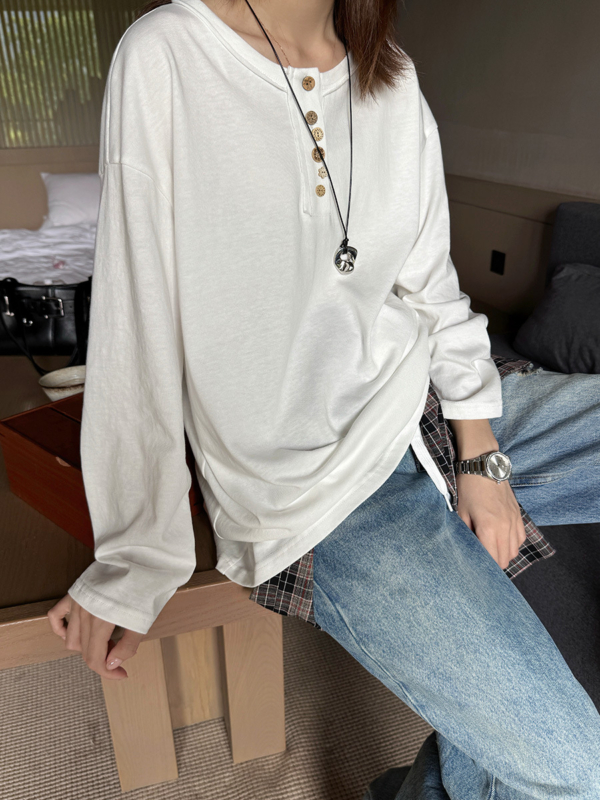 簡約不規則扣捲邊純色長袖T
