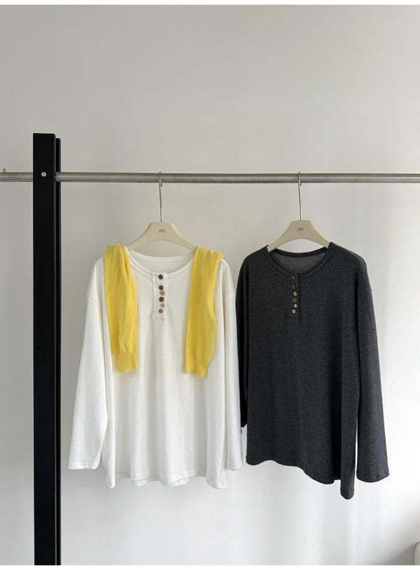 簡約不規則扣捲邊純色長袖T