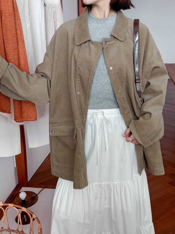 燈芯絨紋理質感外套