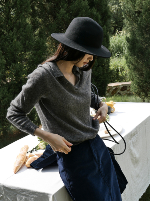 馬海毛羊毛親膚針織翻領上衣